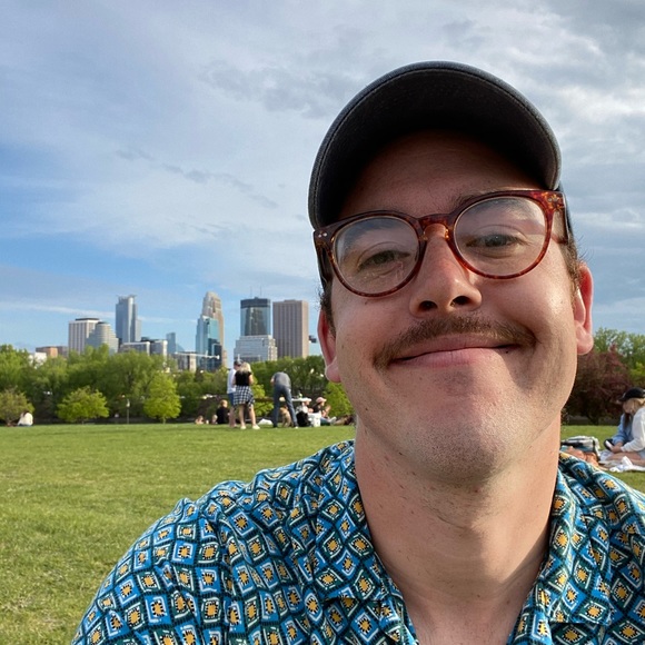 Meet your Posher, Thomas - Picture 1 of 1